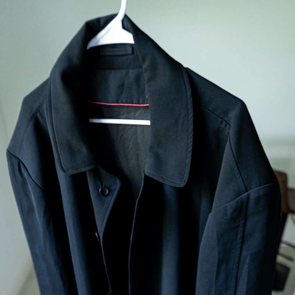 🖤 Classic Black Trench Coat – Minimalist & Timeless
